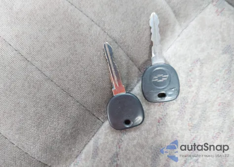 2001 Chevrolet Impala z USA, uszkodzony, nr VIN 2G1WF55E119161662